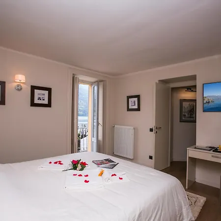 Laglio Deluxe Carate Urio