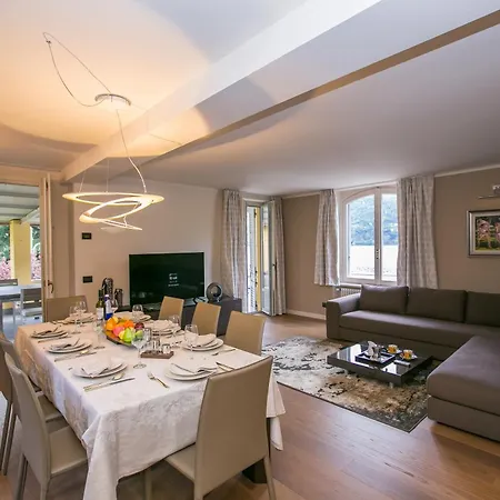 Laglio Deluxe Apartament